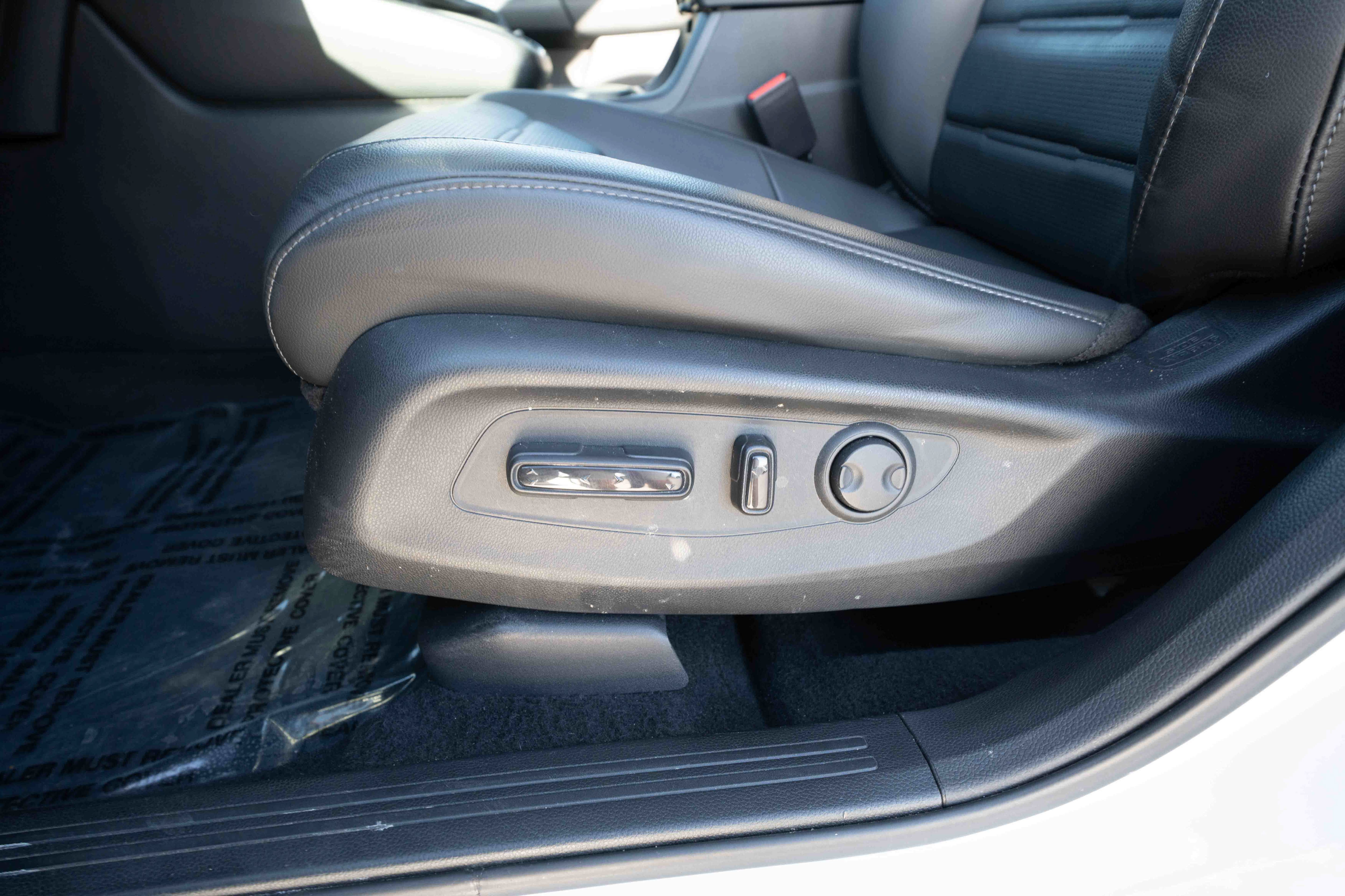 Certified 2024 Honda CR-V EX-L image 12