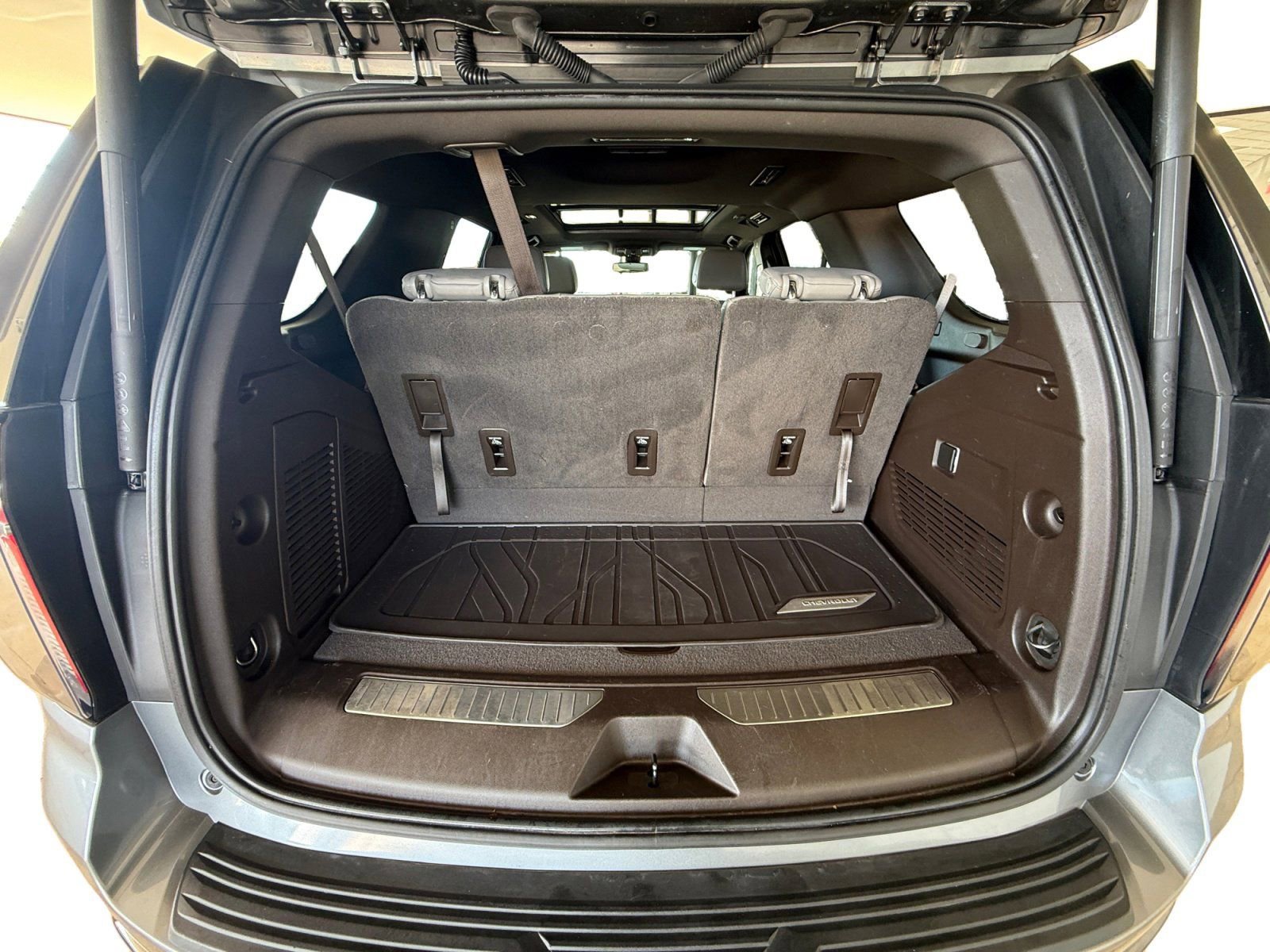 Used 2021 Chevrolet Tahoe Z71 image 19