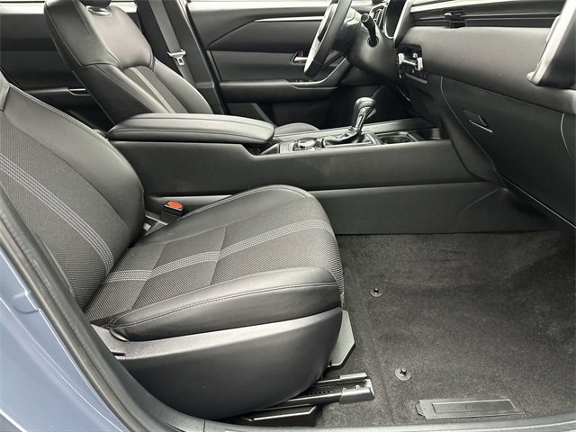 Certified 2025 MAZDA CX-50 AWD 2.5 S w/ Premium Package image 24