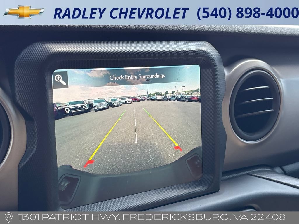 Used 2021 Jeep Gladiator Sport AWD/4WD image 8