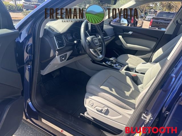 Used 2022 Audi Q5 2.0T Premium w/ Convenience Package image 7