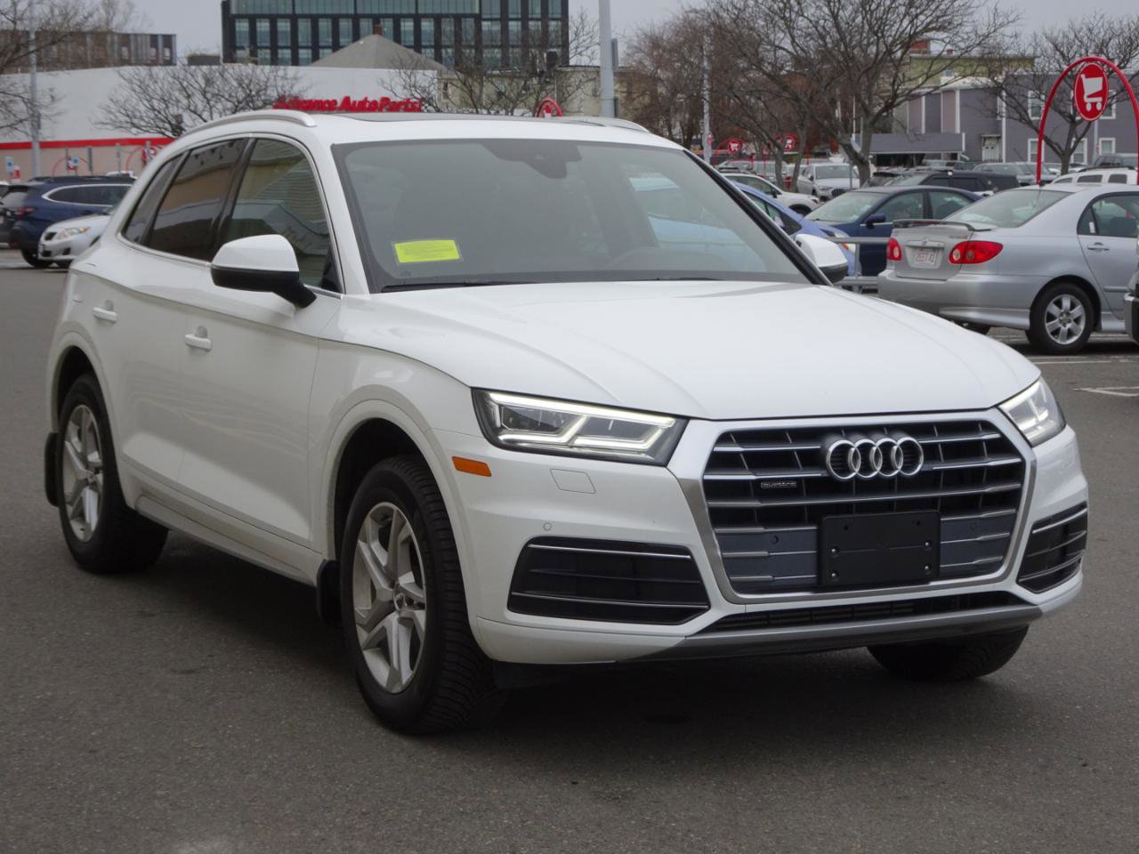 Used 2018 Audi Q5 2.0T Premium Plus w/ Premium Plus Package image 3