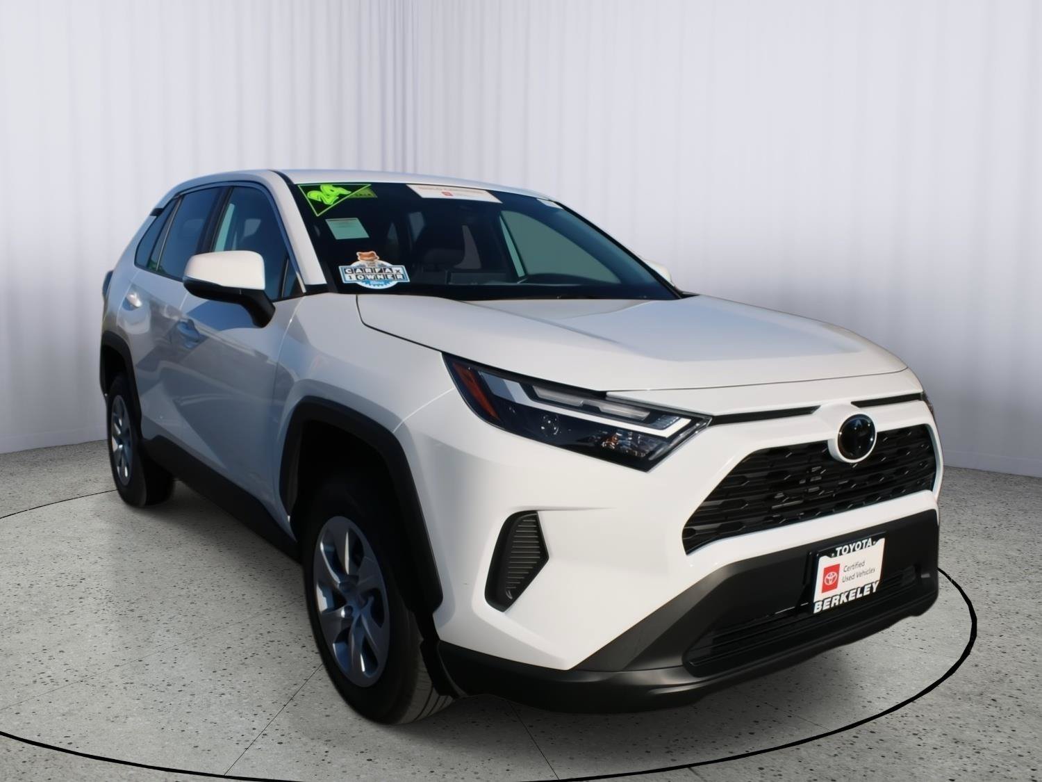 Certified 2024 Toyota RAV4 LE AWD/4WD image 1