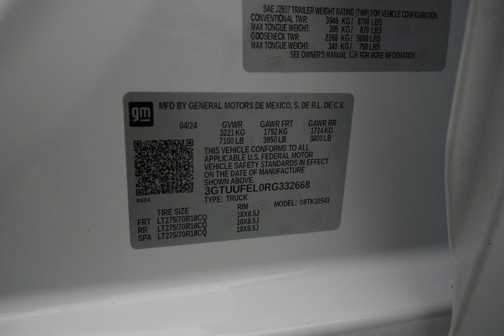 Used 2024 GMC Sierra 1500 AT4X AWD/4WD image 29
