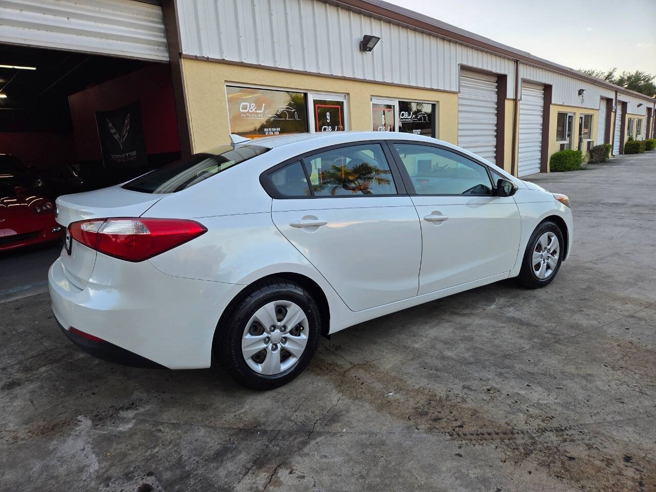 Used 2016 Kia Forte LX w/ LX Popular Package FWD image 6