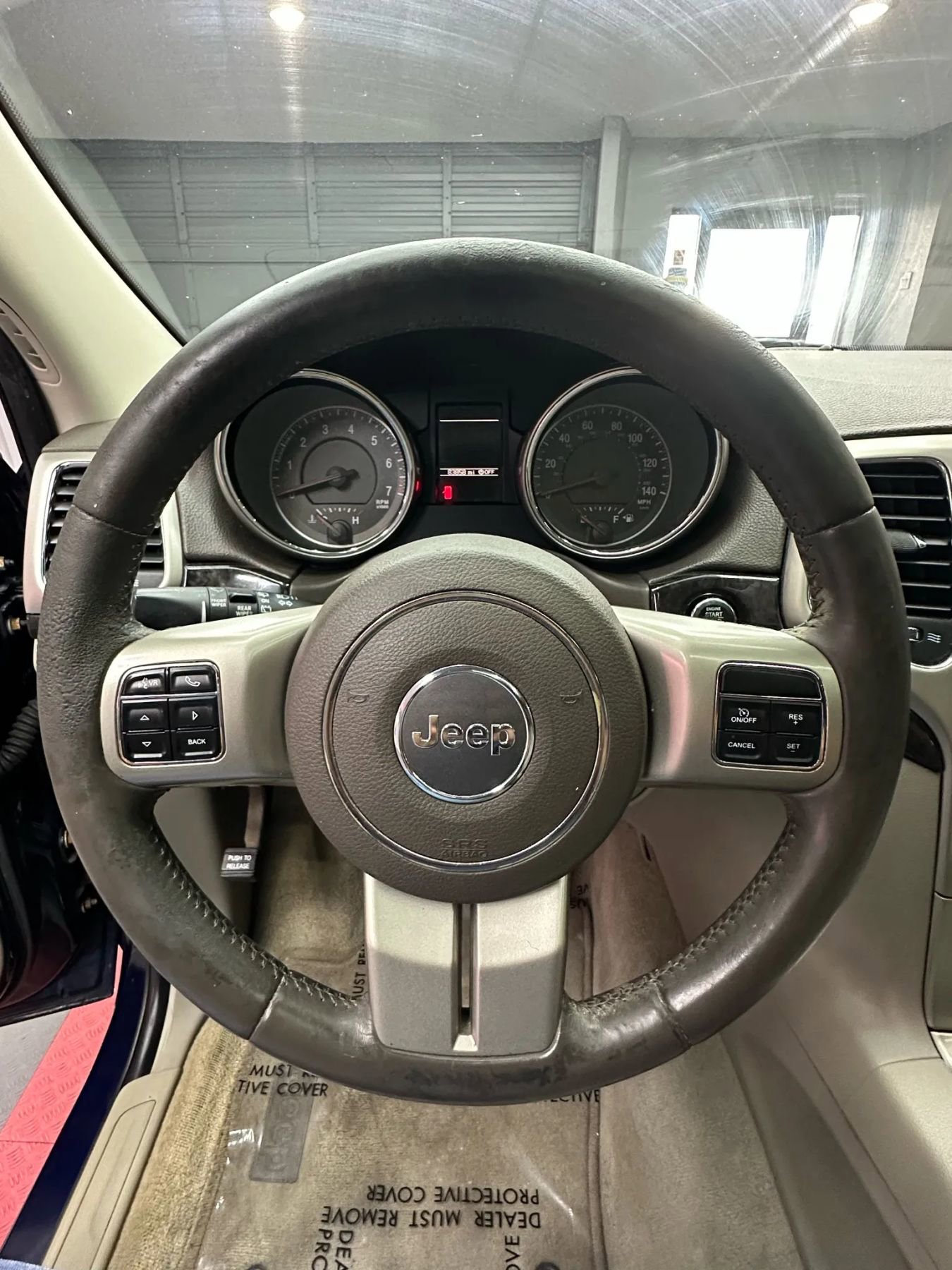 Used 2012 Jeep Grand Cherokee Laredo image 11