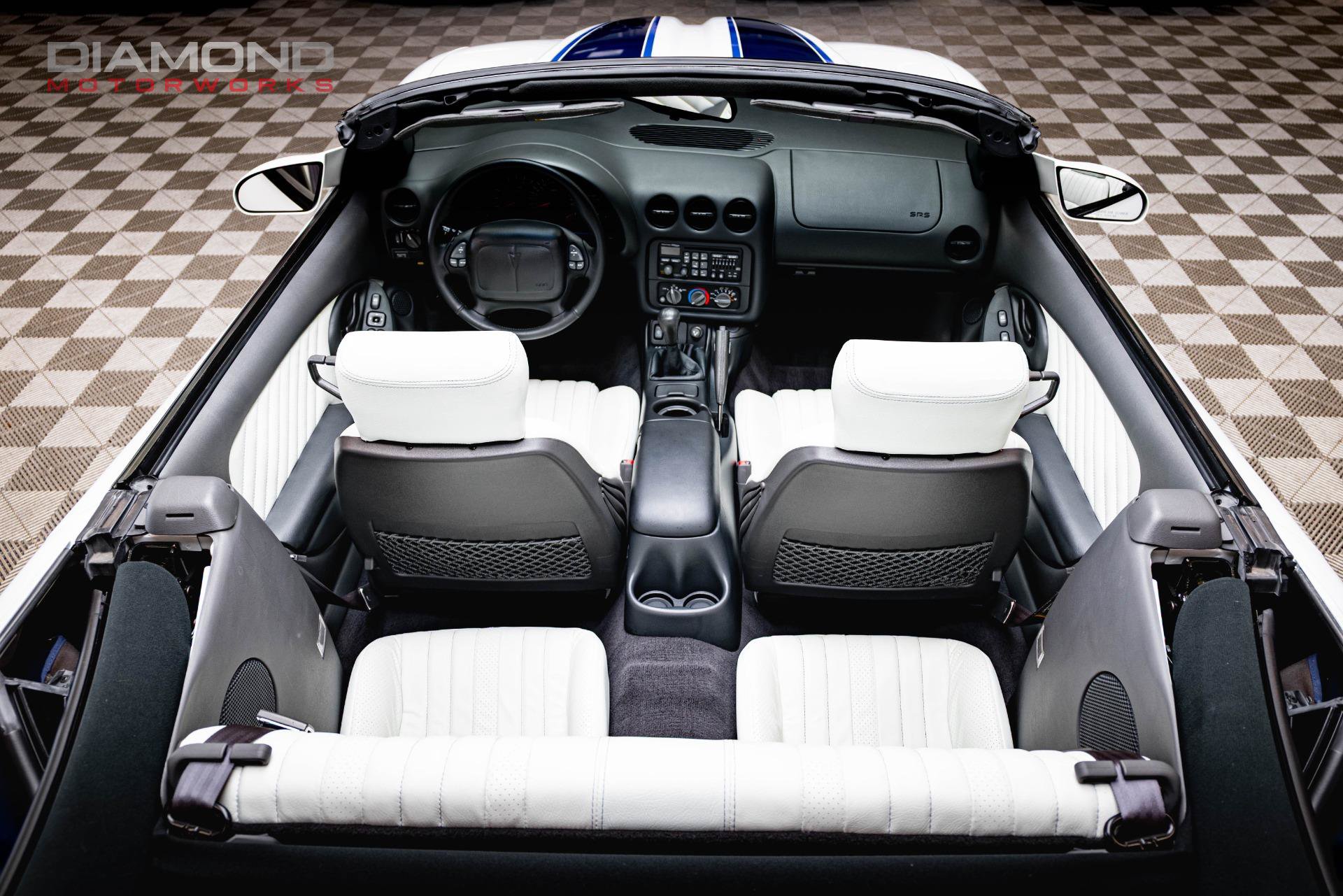 Used 1999 Pontiac Firebird Trans Am RWD image 23