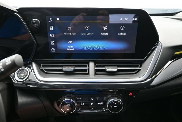 Used 2026 Chevrolet Trax ACTIV w/ Driver Confidence Package FWD image 40