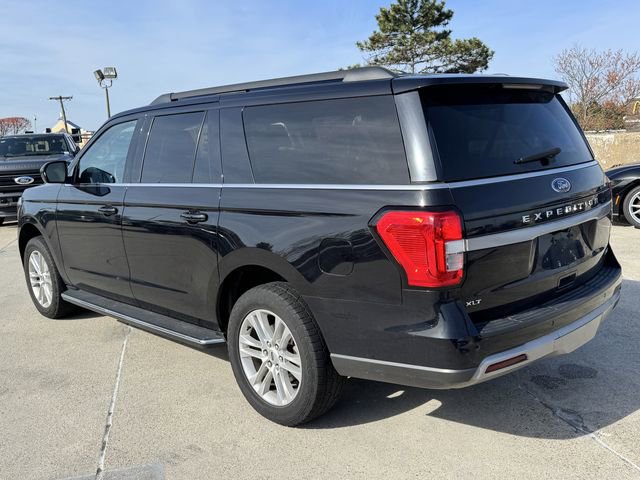 Used 2022 Ford Expedition Max XLT image 4