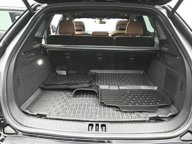 Certified 2023 Lincoln Nautilus Reserve w/ Equipment Group 202A image 25