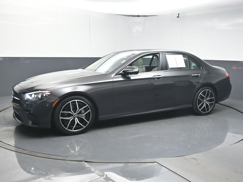 Used 2023 Mercedes-Benz E 350 Sedan image 5