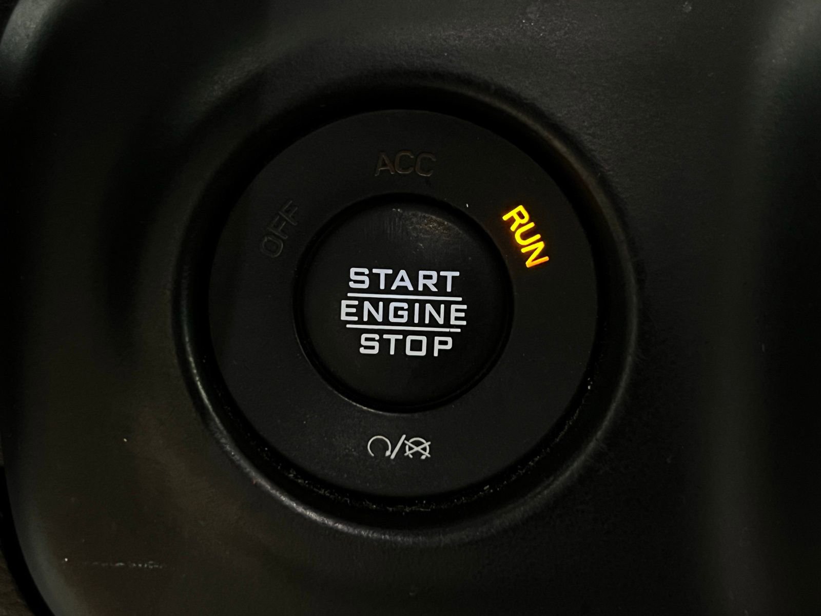 Used 2020 Jeep Wrangler Unlimited Sahara image 20