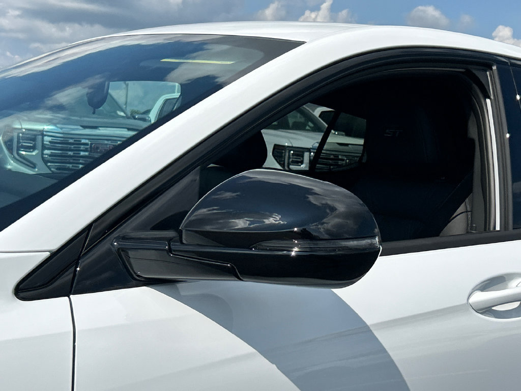 New 2026 Buick Envista Sport Touring w/ Convenience I Package FWD image 14
