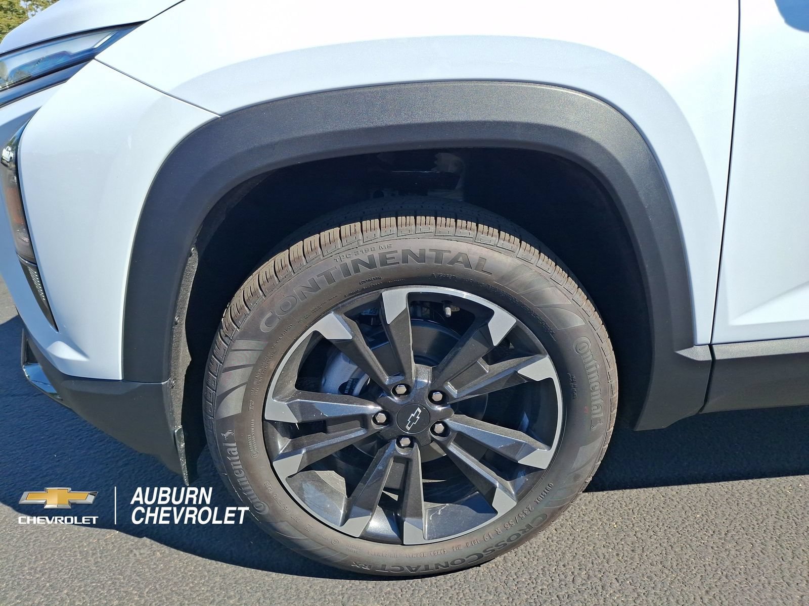 New 2027 Chevrolet Equinox RS w/ LPO, Floor Liner Package AWD/4WD image 20