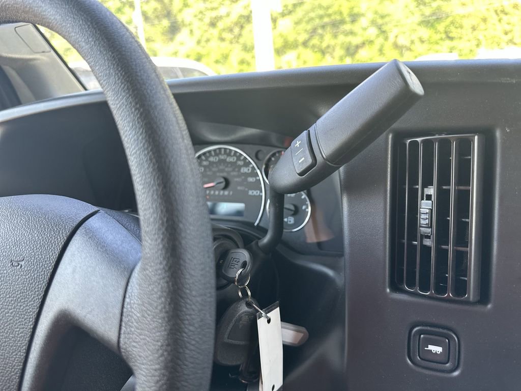 New 2025 Chevrolet Express 3500 w/ Power Convenience Package image 23