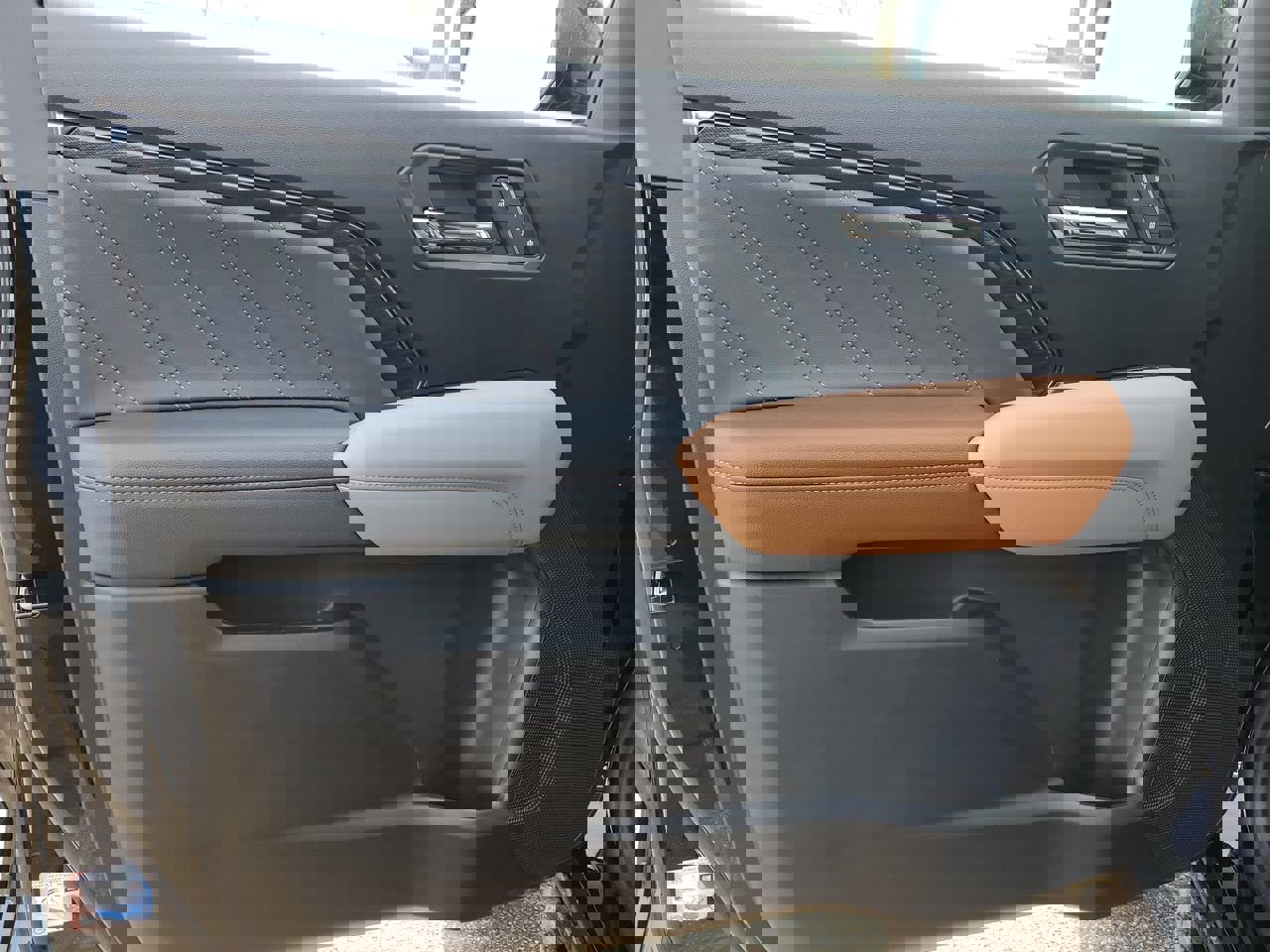 New 2025 GMC Canyon AT4 w/ Nightfall Edition image 59