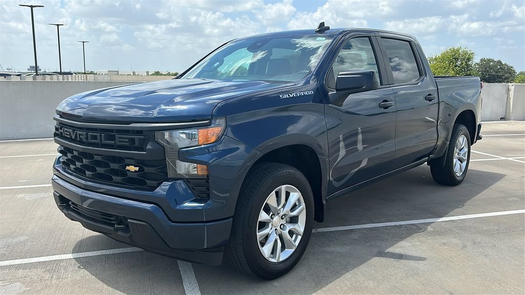 Used 2023 Chevrolet Silverado 1500 Custom RWD image 8