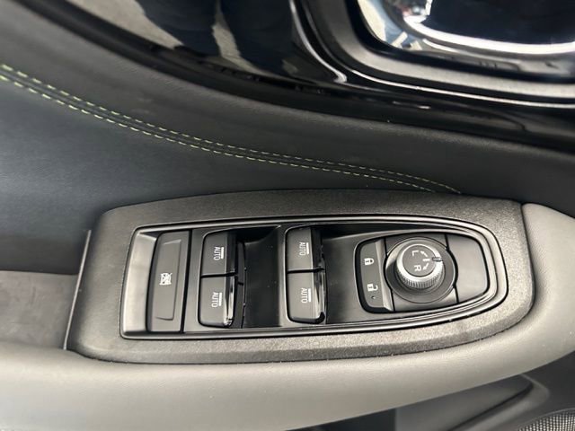 Used 2025 Subaru Outback Onyx Edition XT w/ Popular Package #2 image 23