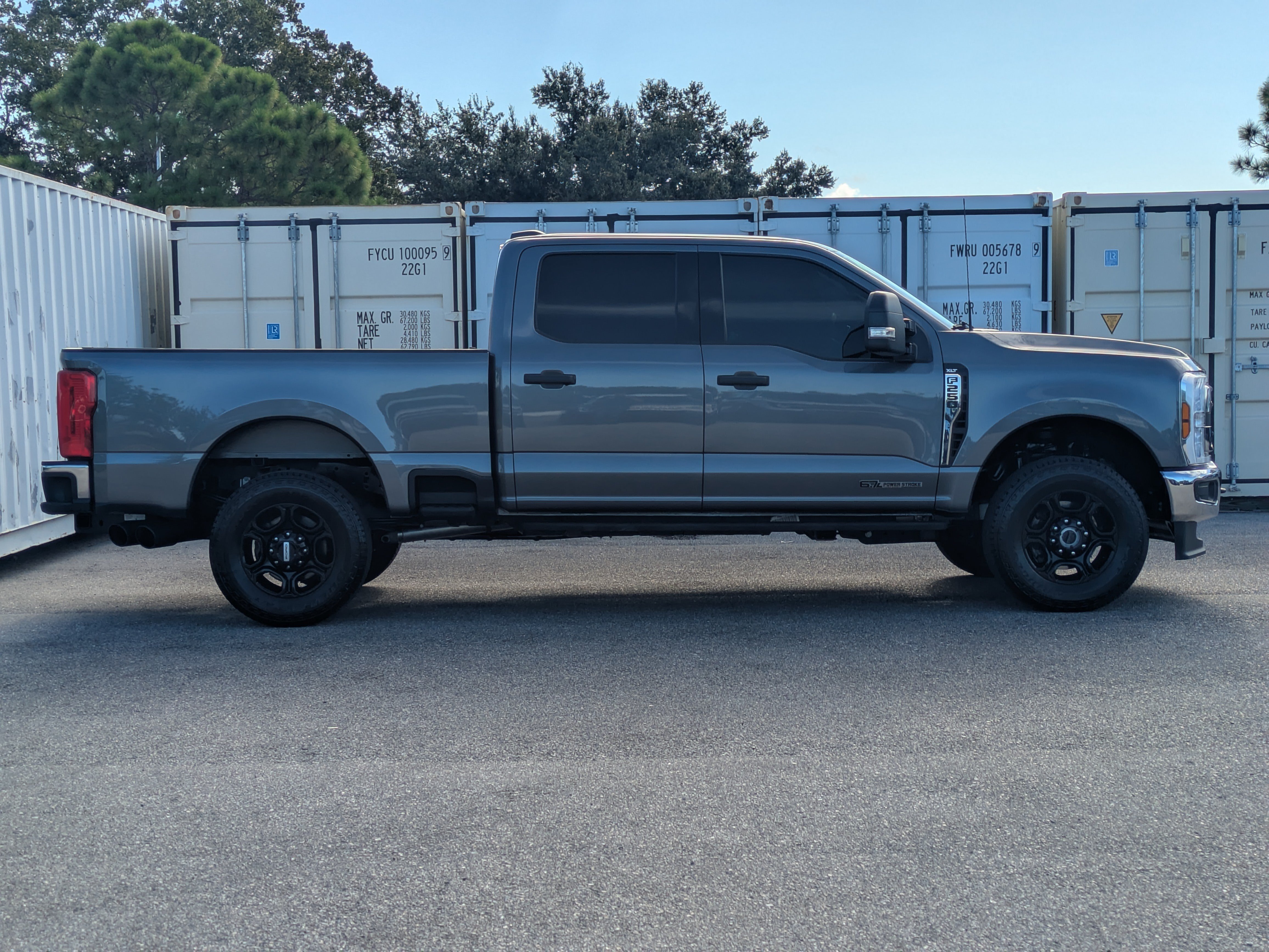 Used 2025 Ford F250 XLT w/ FX4 Off-Road Package AWD/4WD image 4