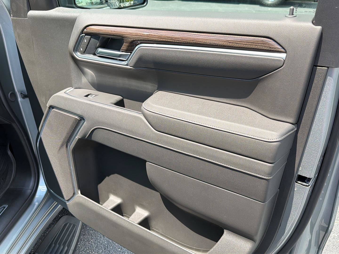 New 2026 Chevrolet Silverado 1500 LT AWD/4WD image 14