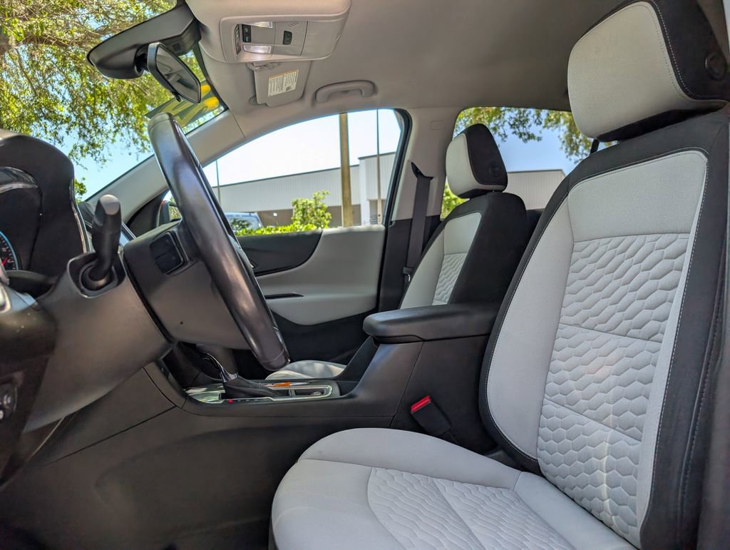 Used 2020 Chevrolet Equinox LT image 17