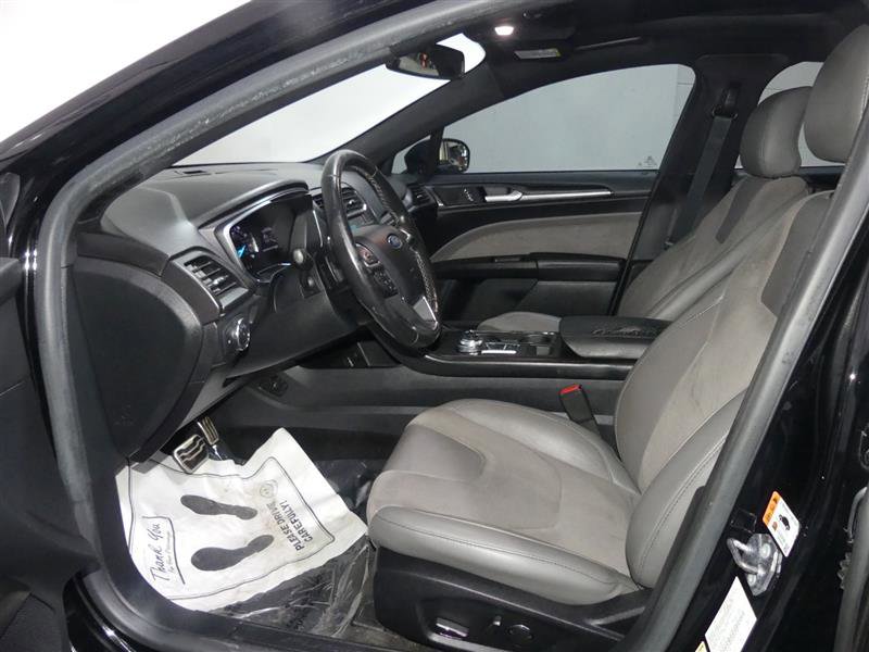 Used 2017 Ford Fusion Sport w/ Equipment Group 401A image 21