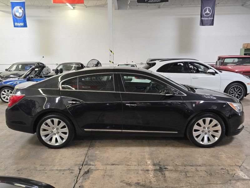 Used 2015 Buick LaCrosse Premium w/ Driver Confidence Package #1 AWD/4WD image 16