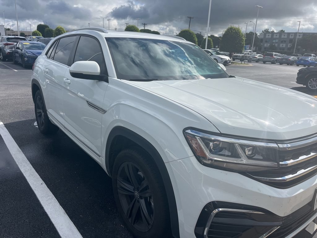 Used 2021 Volkswagen Atlas Cross Sport SE FWD image 3
