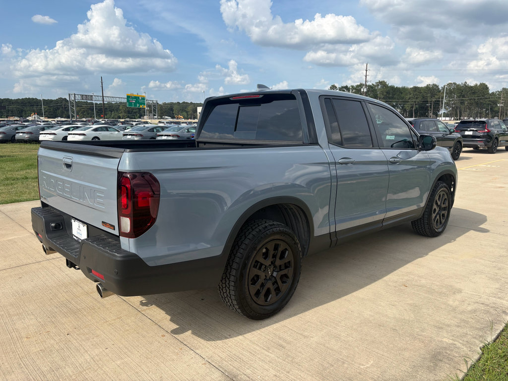 Certified 2025 Honda Ridgeline TrailSport image 8