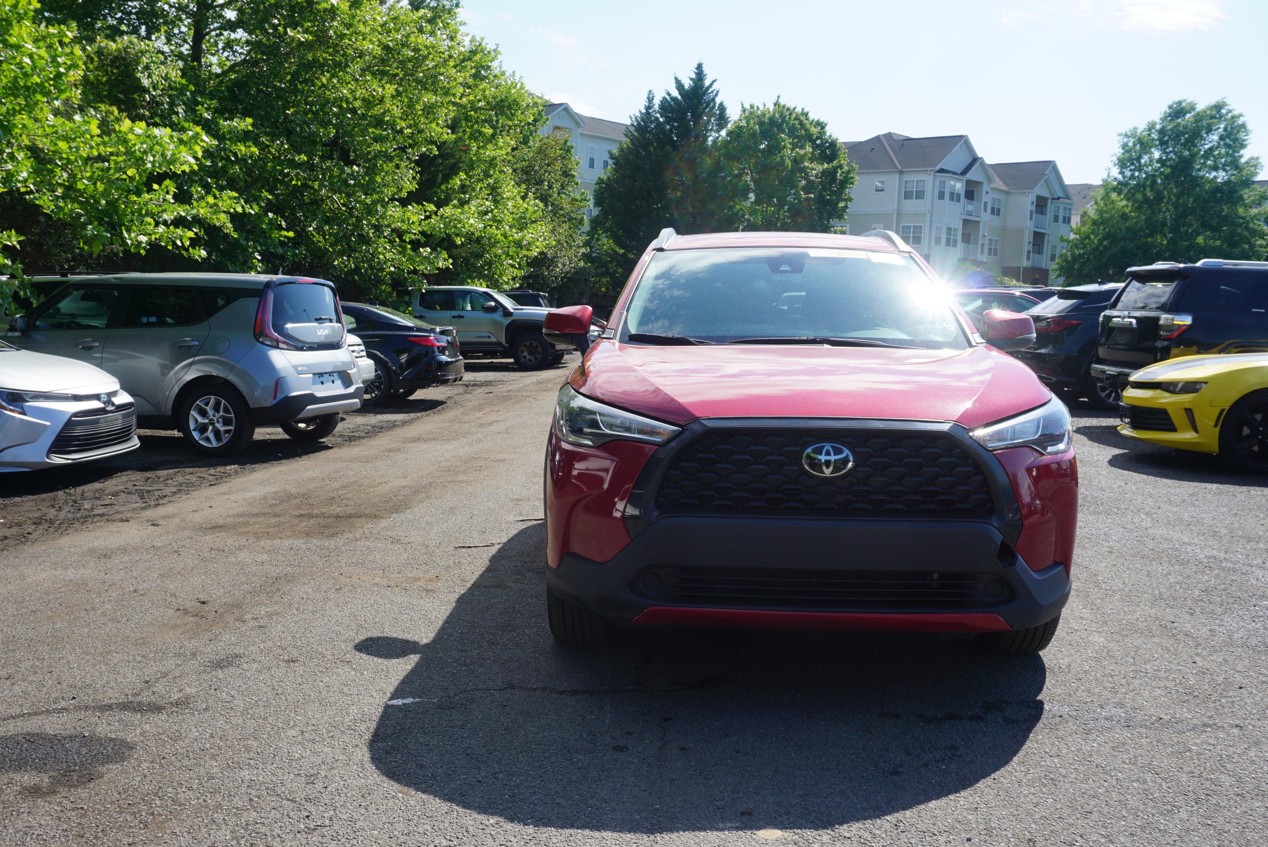 Used 2022 Toyota Corolla Cross LE AWD/4WD image 2