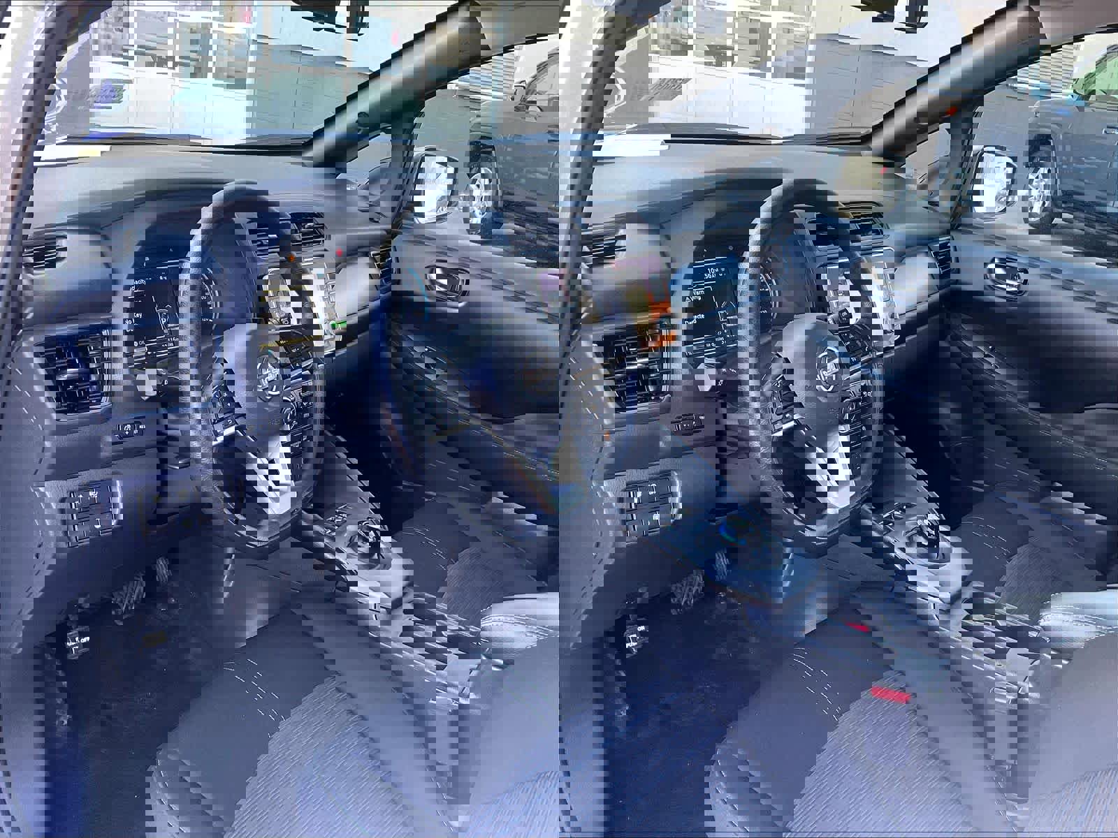 Certified 2023 Nissan Leaf S image 8