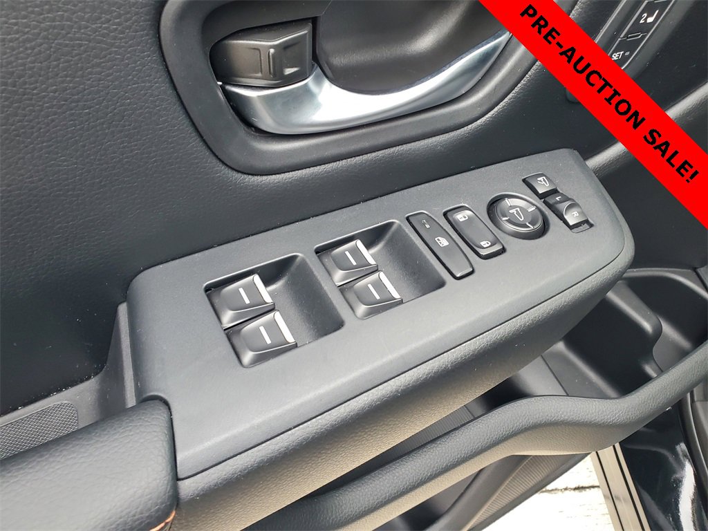 Used 2023 Honda Pilot TrailSport image 22