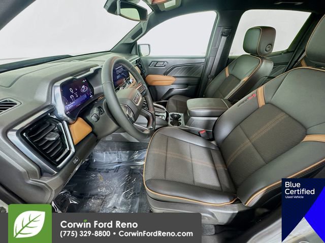 Used 2025 GMC Canyon AT4 image 24