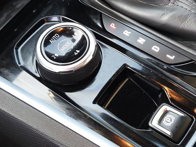 Used 2023 Chevrolet Colorado Trail Boss w/ Technology Package image 25