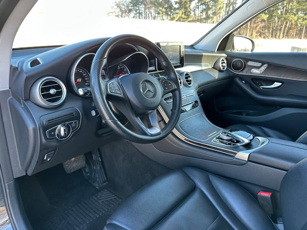 Used 2016 Mercedes-Benz GLC 300 4MATIC image 17