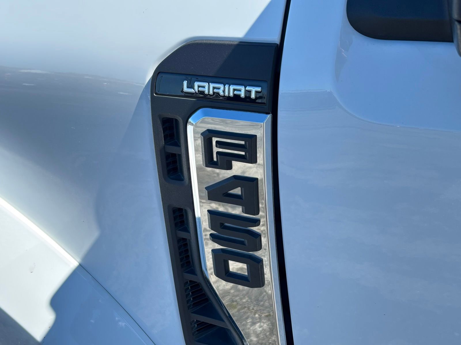 Used 2024 Ford F450 4x4 Crew Cab Super Duty image 15