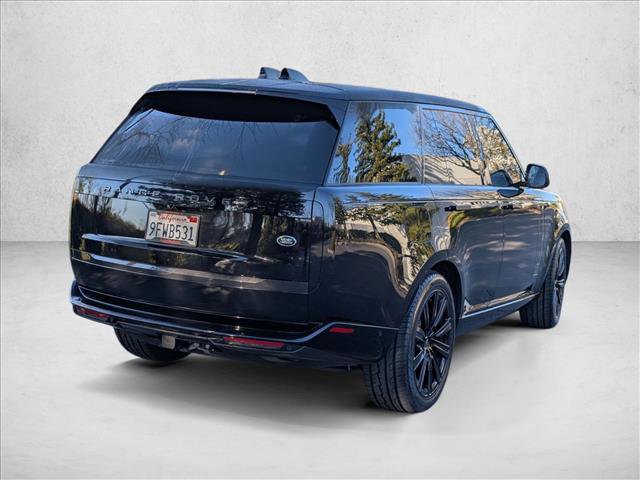 Used 2023 Land Rover Range Rover SE image 5