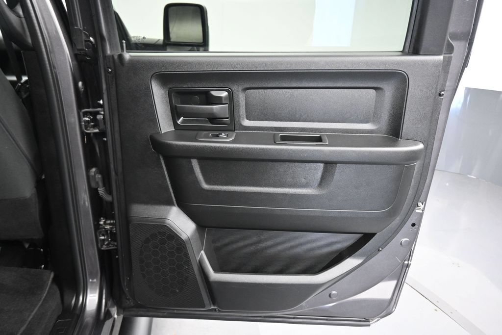 Used 2025 RAM 3500 Tradesman AWD/4WD image 38