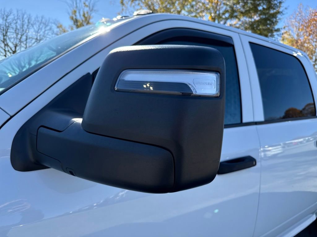 Used 2023 RAM 2500 Tradesman w/ Chrome Appearance Group image 33