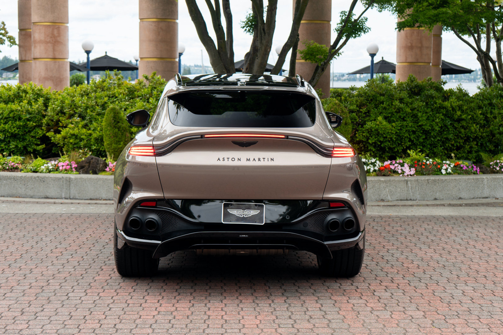 Used 2023 Aston Martin DBX 707 AWD/4WD image 45