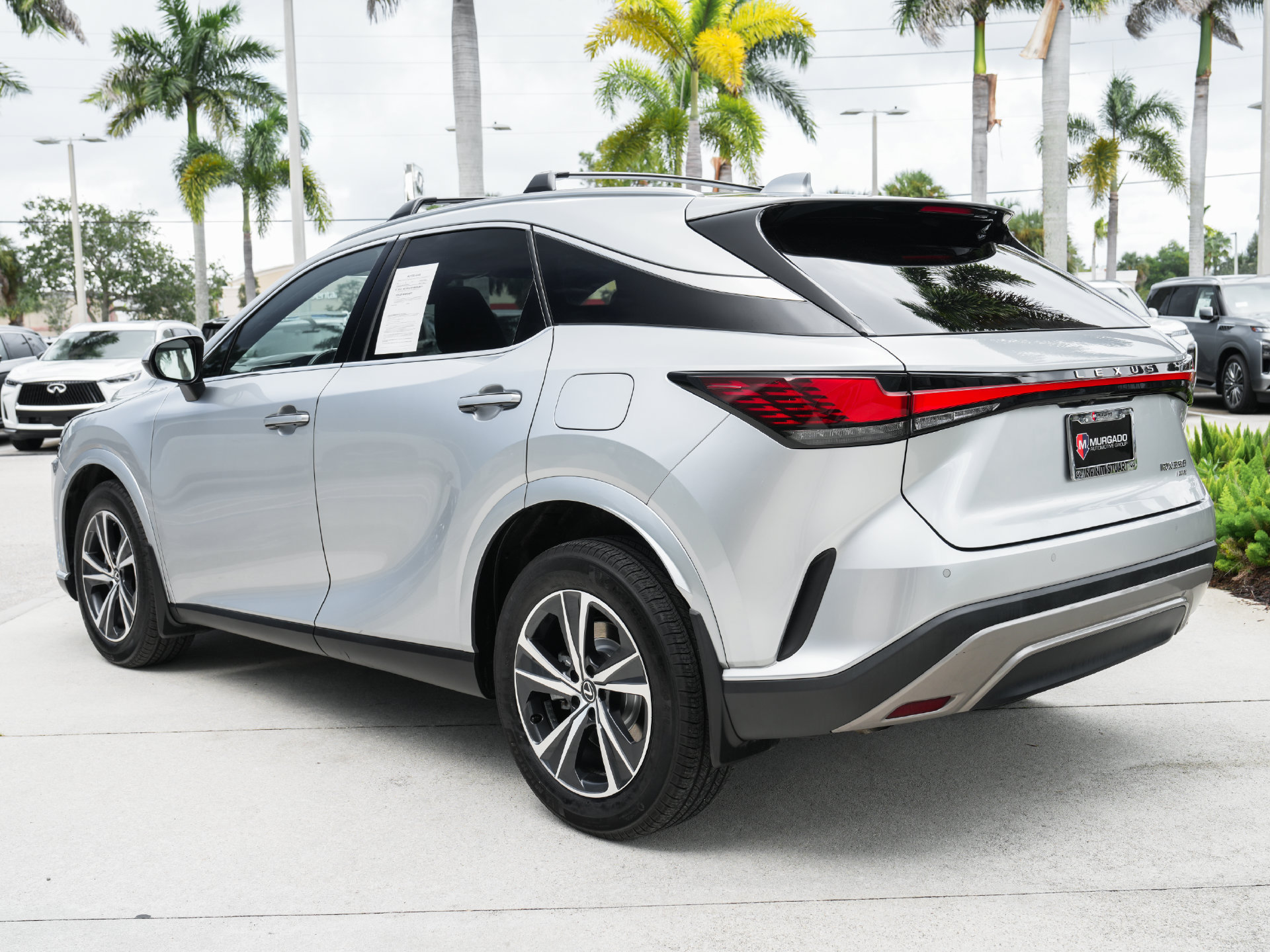 Used 2023 Lexus RX 350 Premium w/ Accessory Package AWD/4WD image 25