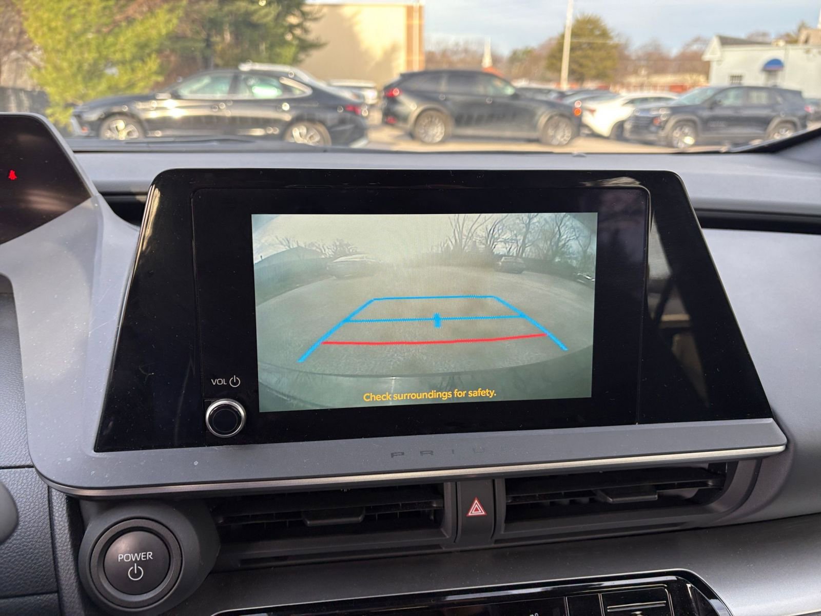 Used 2025 Toyota Prius LE image 17