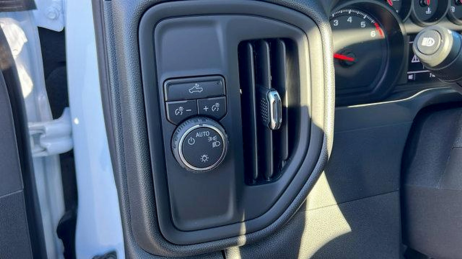 New 2026 Chevrolet Silverado 1500 W/T image 23