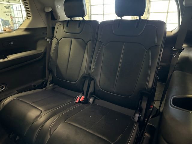 Used 2021 Jeep Grand Cherokee L Limited w/ Trailer Tow Group (B) image 19