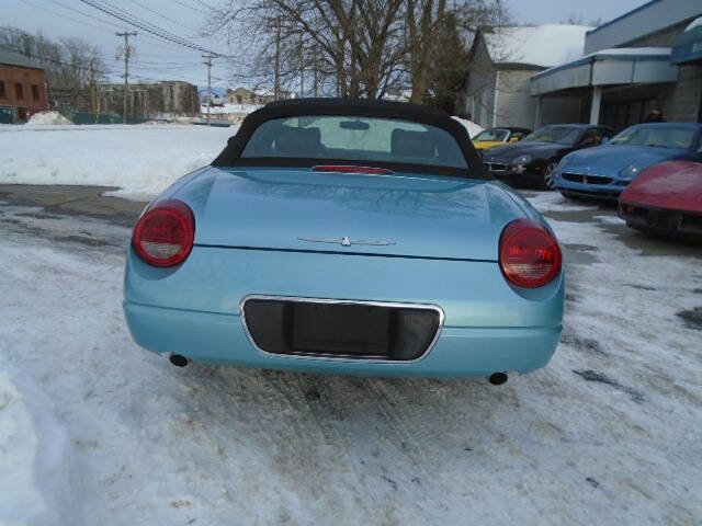 Used 2002 Ford Thunderbird Deluxe image 4