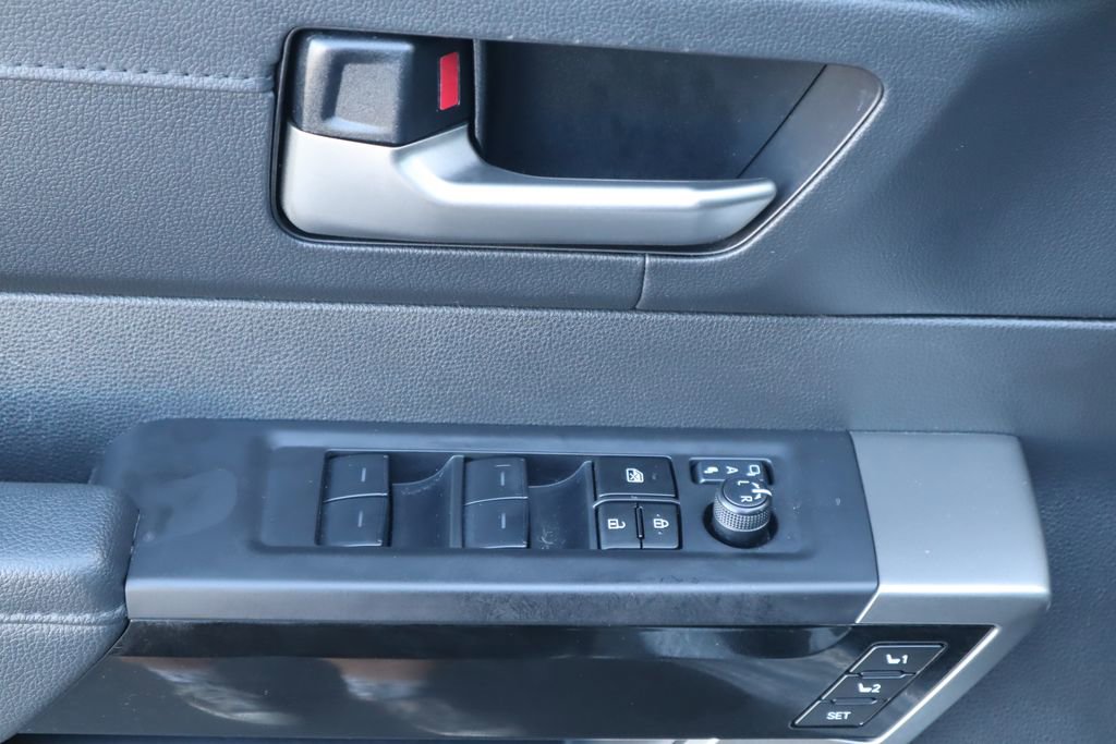 Used 2024 Toyota Tundra Limited image 22