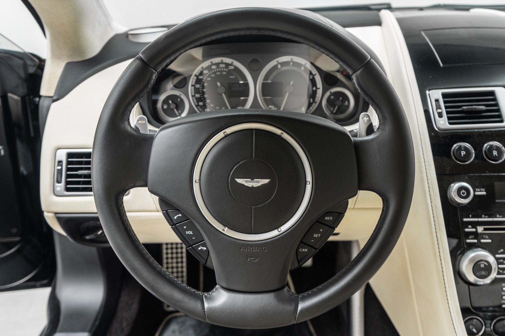Used 2012 Aston Martin Rapide RWD image 15