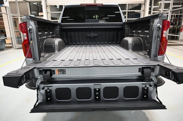 New 2026 Chevrolet Silverado 1500 LT image 9
