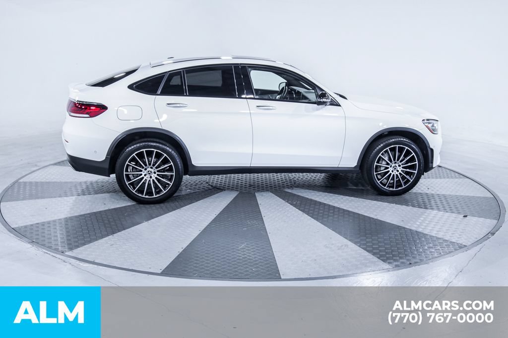 Used 2022 Mercedes-Benz GLC 300 4MATIC Coupe image 12
