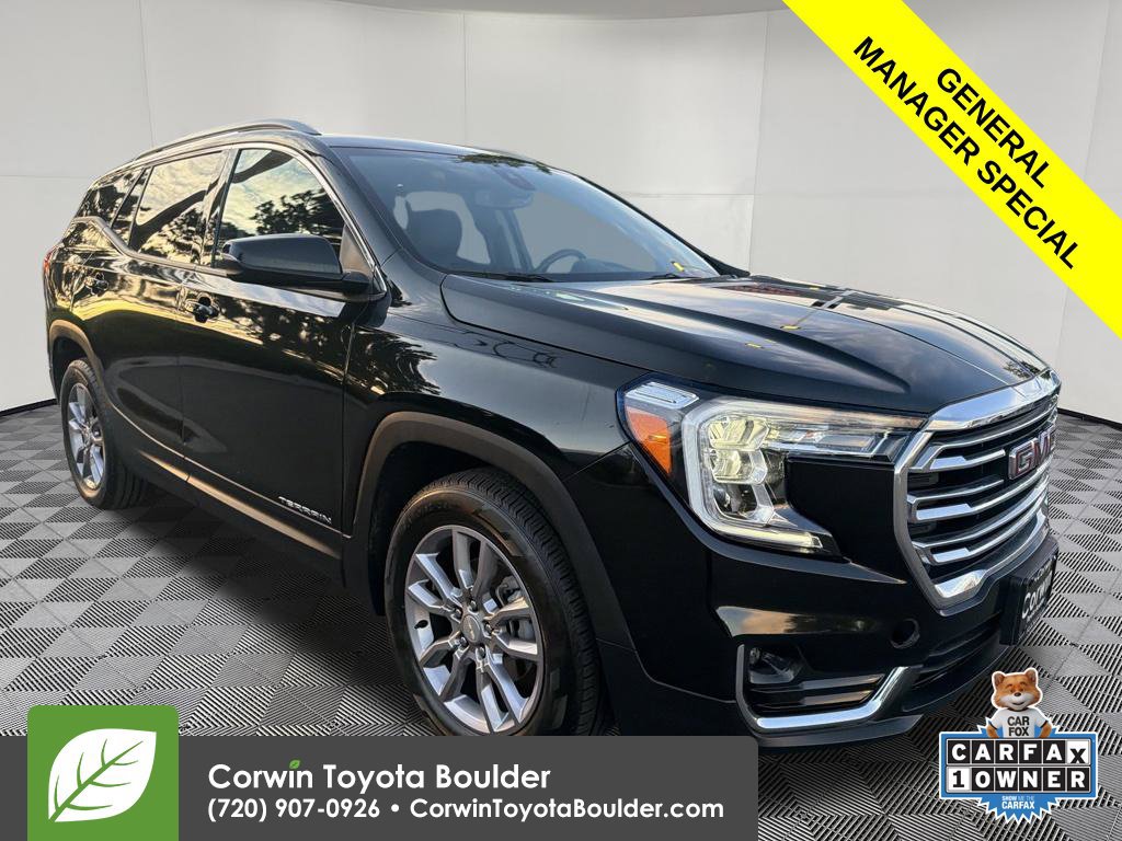 Used 2024 GMC Terrain SLT